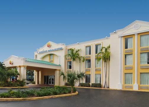 コンフォート イン&スイーツ フォート ランダーデール ウエスト ターンパイク Lauderdale Lakes エクステリア 写真